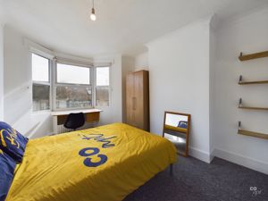 Photo 16- click for photo gallery